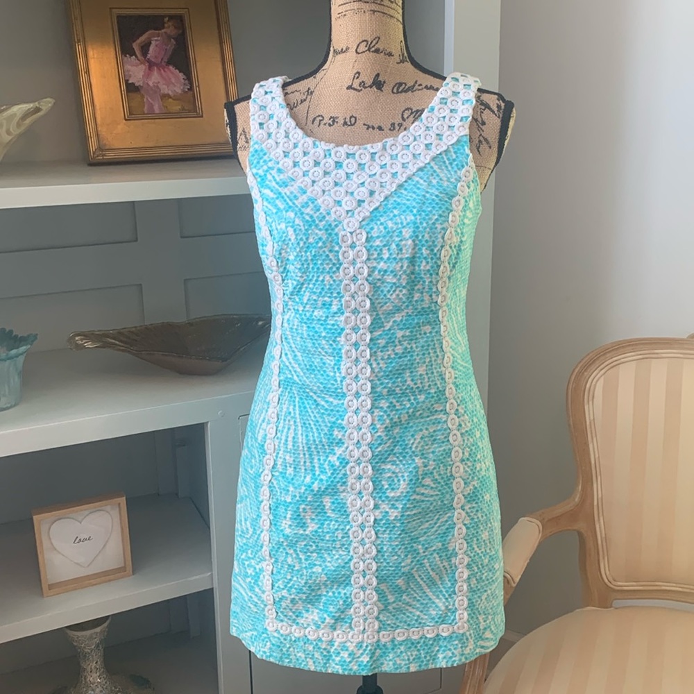 LILLY PULITZER McFarlane Shorely Blue Sea cups lace white dress S 4 designer
